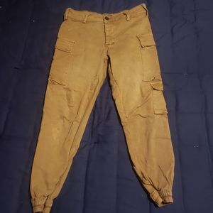 Fashion Nova cargo pants size M